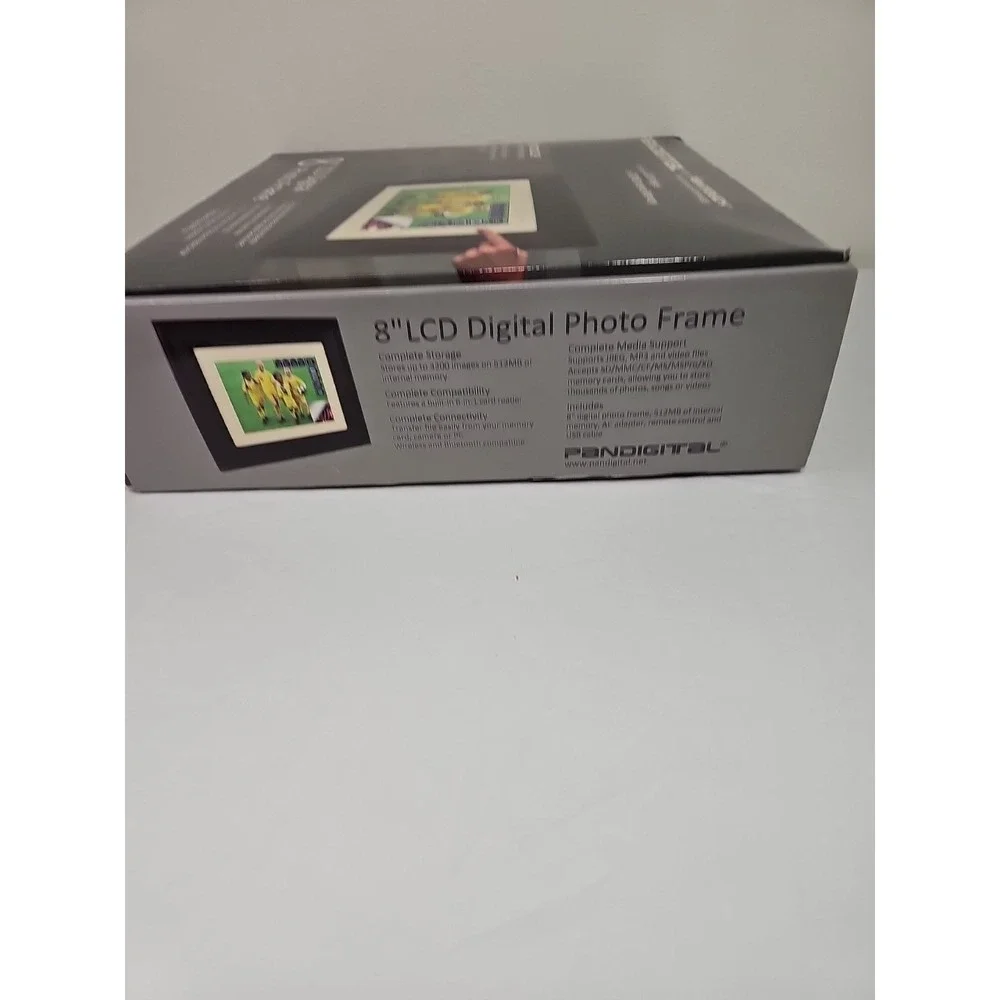 Pandigital PAN8051 ‎ 8